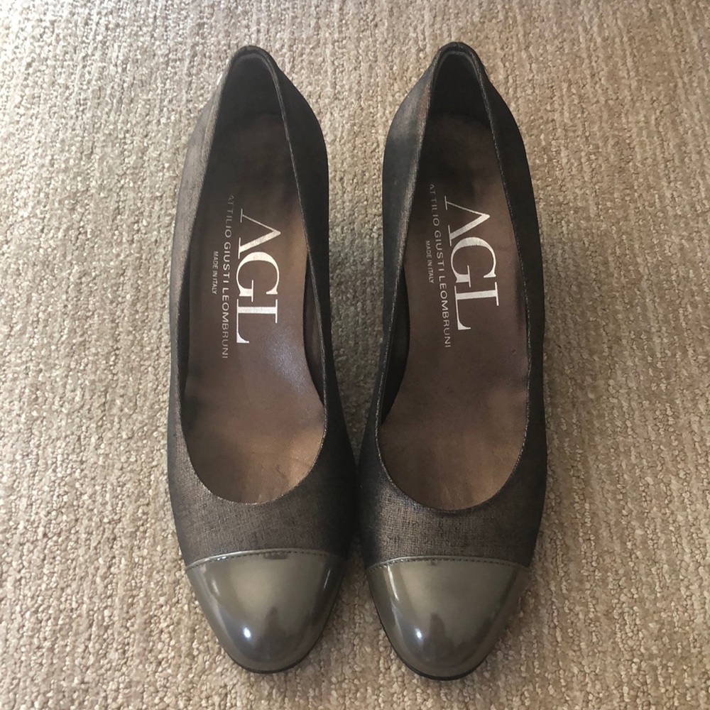 AGL cap toe heels. Size 39.5. Pewter.